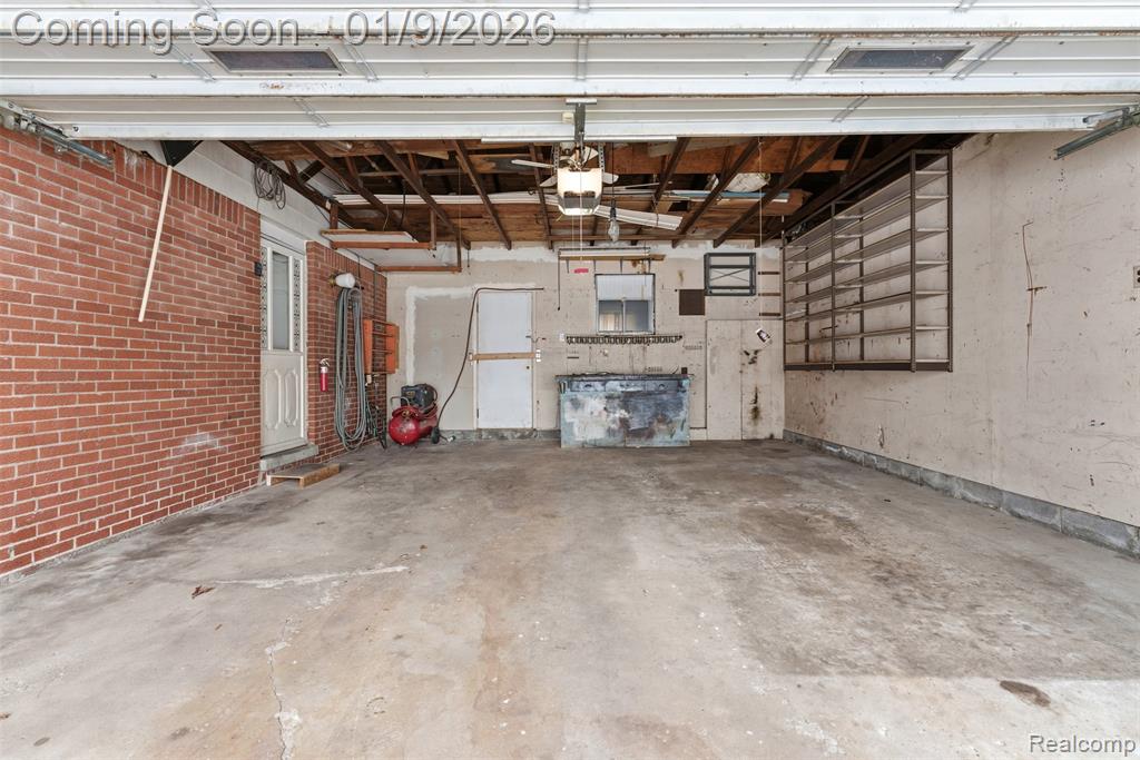 9883 Roosevelt Street, Taylor, MI 48180 — Photo 30