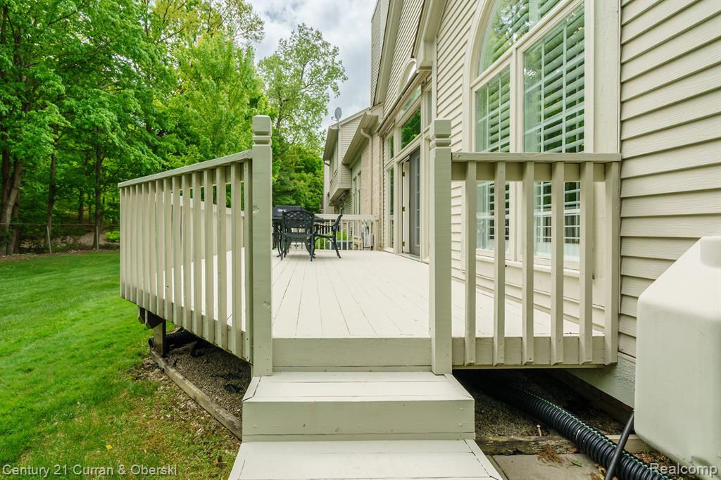 439 COVINGTON Court, Northville, MI 48168 — Photo 58