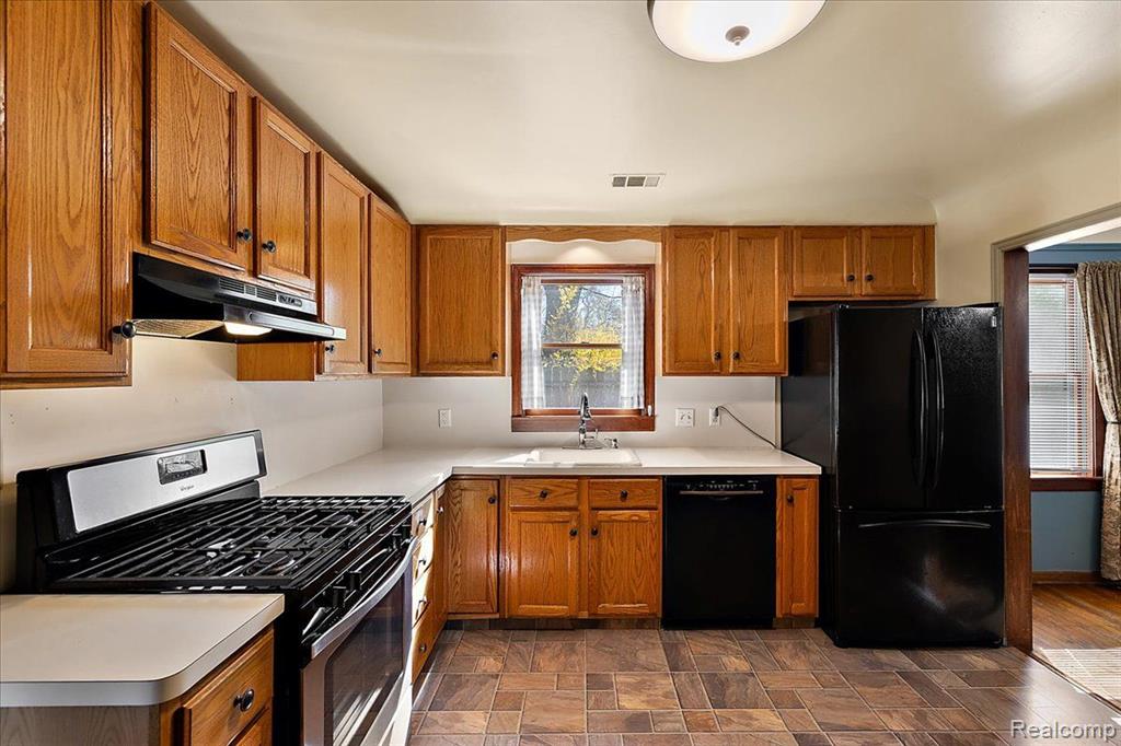 617 DEVILLEN Avenue, Royal Oak, MI 48073 — Photo 24