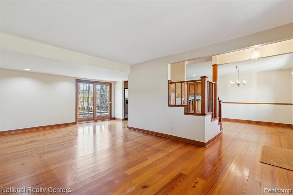 5621 Eastman Boulevard, West Bloomfield, MI 48323 — Photo 13