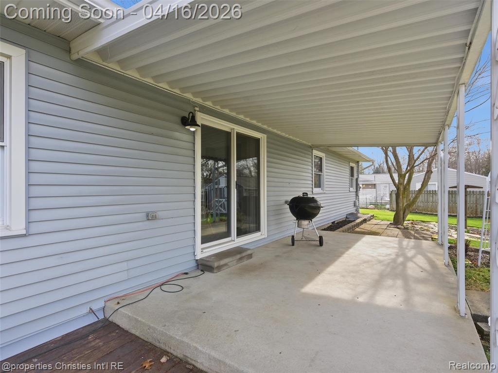 2435 Pfeifle, Howell, MI 48843 — Photo 38
