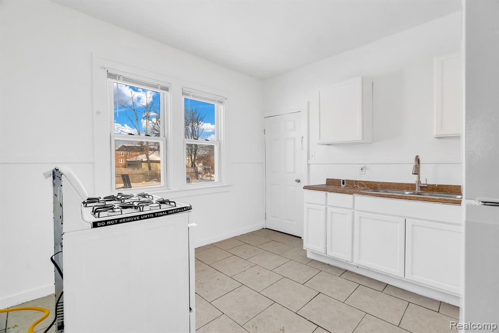 5055 Dailey Street, Detroit, MI 48204 — Photo 10