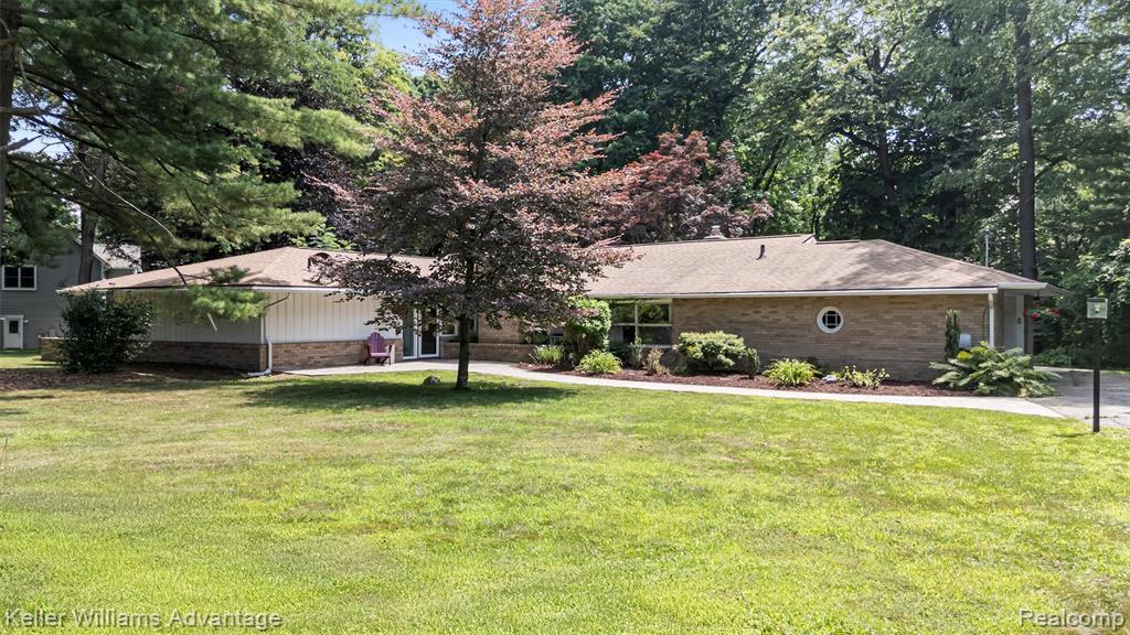1802 Harvey Drive, Williamston, MI 48895 — Photo 47