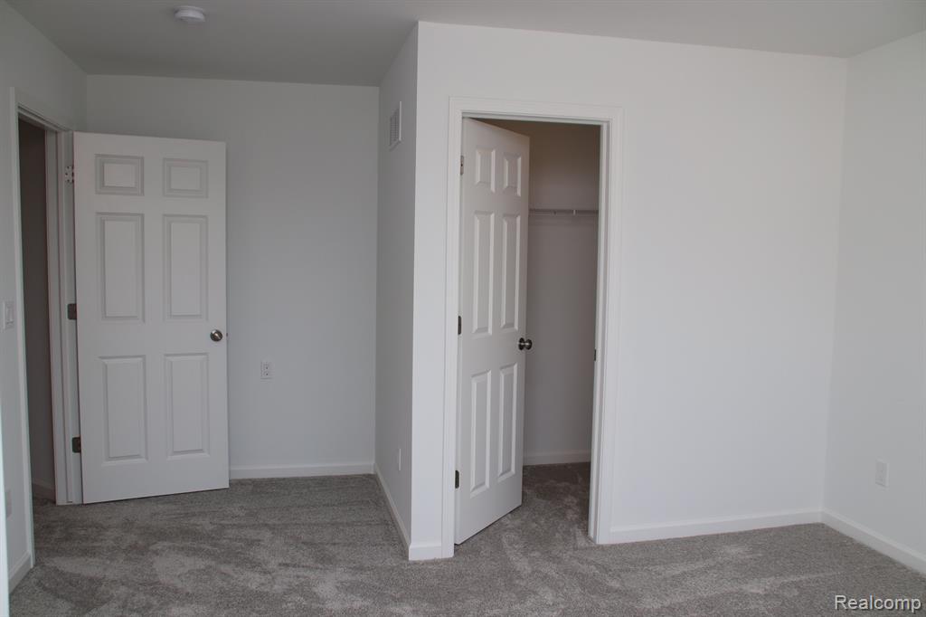 7296 Evergreen Trail, Almont, MI, 48003