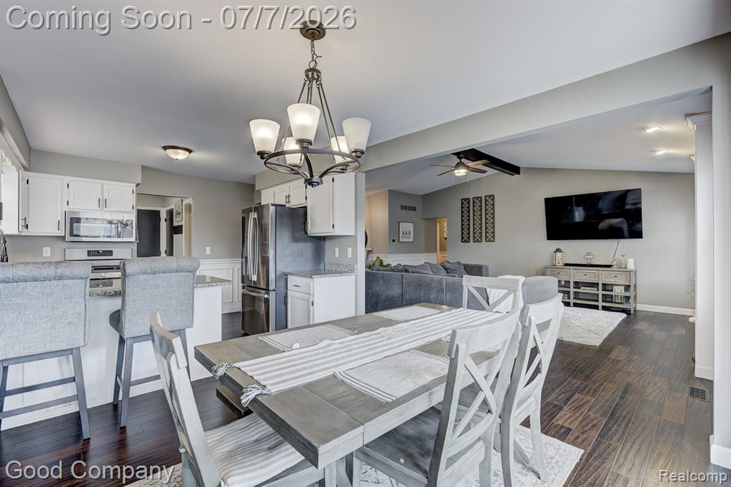49877 Maurice Drive, Chesterfield, MI 48047 — Photo 21