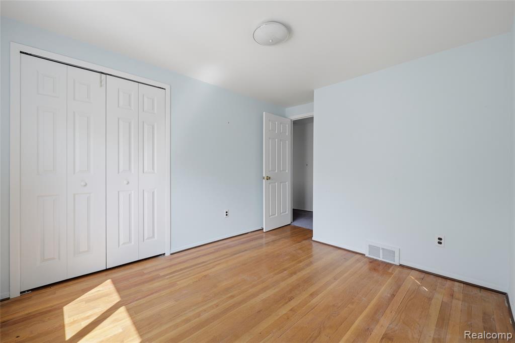 2229 Hillcrescent Drive, Troy, MI 48085 — Photo 26