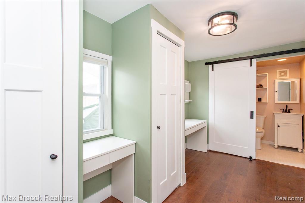 918 ALBERTA Street, Ferndale, MI 48220 — Photo 20