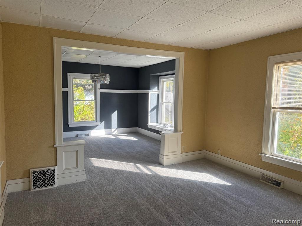 34 LIBERTY Street, Pontiac, MI 48341 — Photo 4