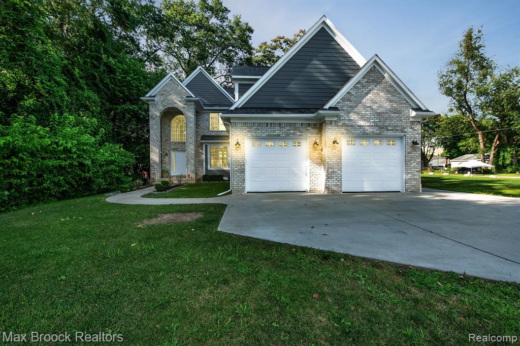 8330 COOLEY LAKE Road, Commerce Twp, MI 48382 — Photo 36