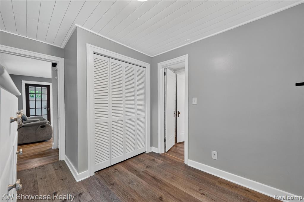 407 Broadway, Davisburg, MI 48350 — Photo 20