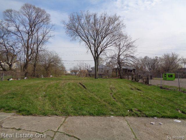 5566 TALBOT Street, Hamtramck, MI 48212 — front exterior