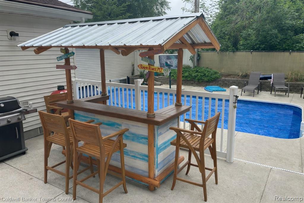 1420 Butler Boulevard, Howell, MI 48843 — Photo 4