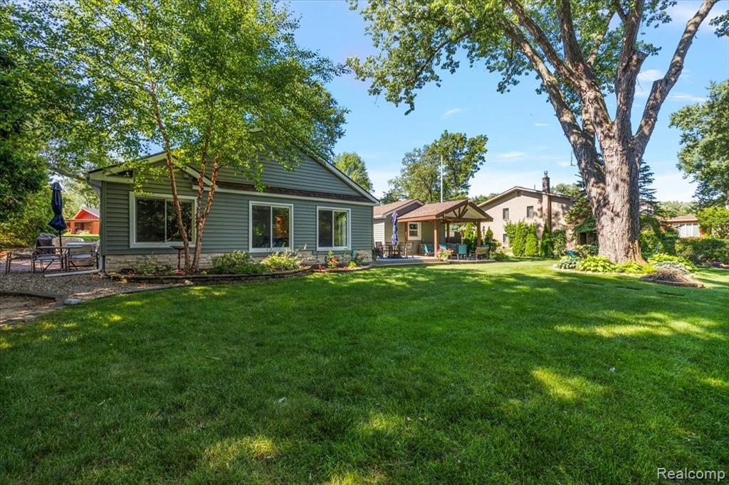 9050 Marilyn Terrace, Commerce Twp, MI 48382 — Photo 52