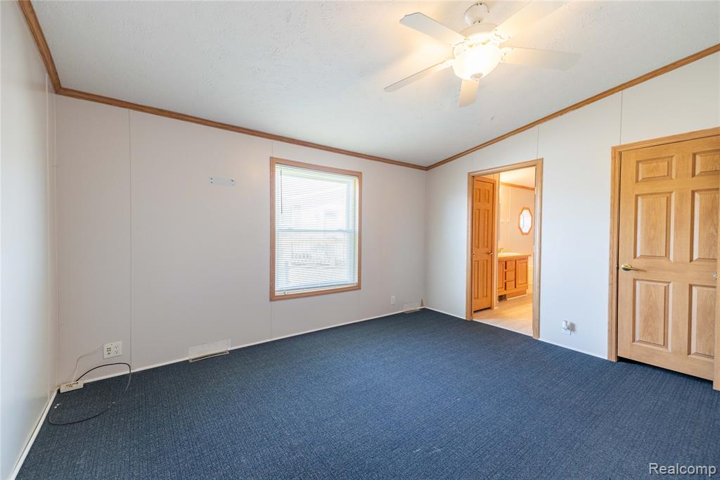 11160 Chestnut Run Court, South Lyon, MI 48178 — Photo 15