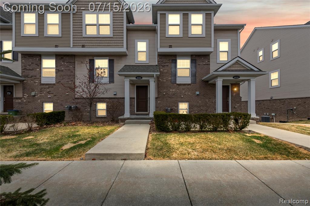 4616 Bradley Circle, Troy, MI 48085 — front exterior