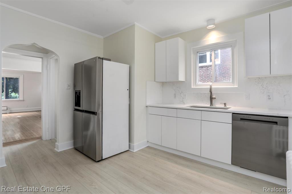 818 Neff Road, Grosse Pointe, MI 48230 — Photo 8