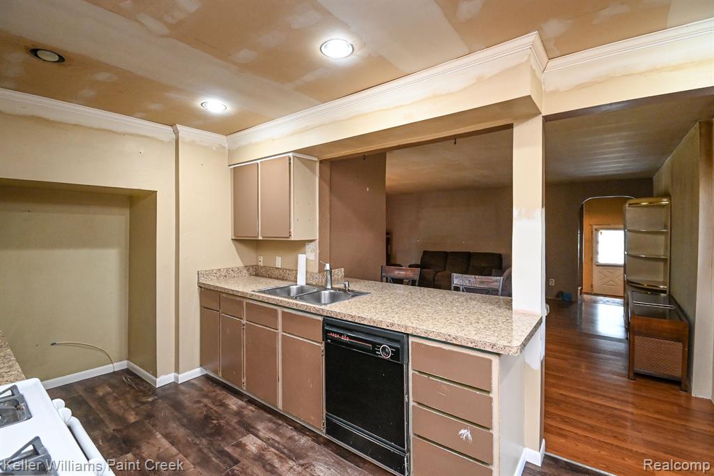 5281 WILBY Street, Shelby Twp, MI 48317 — Photo 12