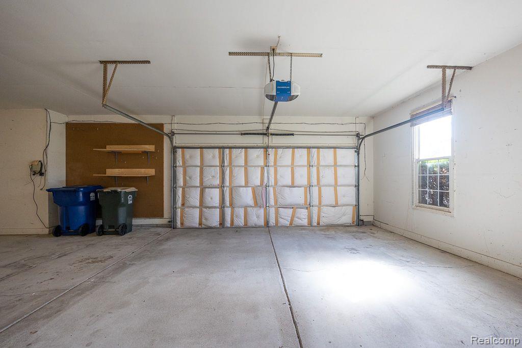 46523 INVERNESS Road, Canton, MI 48188 — Photo 89
