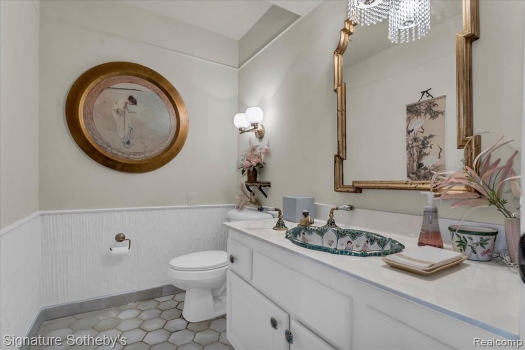 38383 Saddle Lane, Clinton Twp, MI 48036 — Photo 35