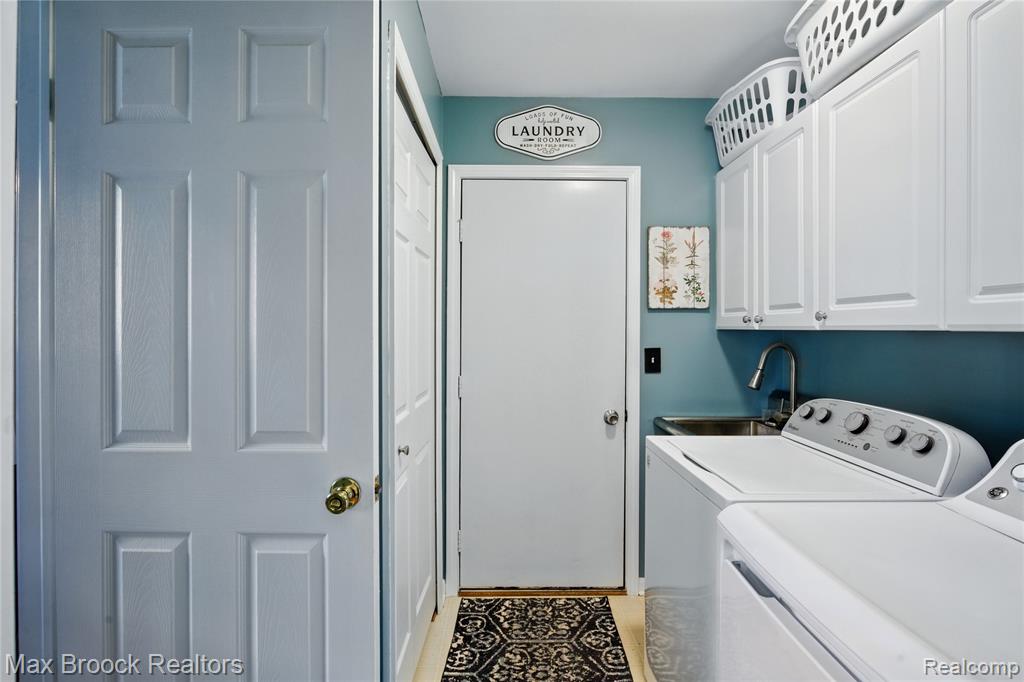 7950 Sandmar Lane, Davisburg, MI 48350 — Photo 14