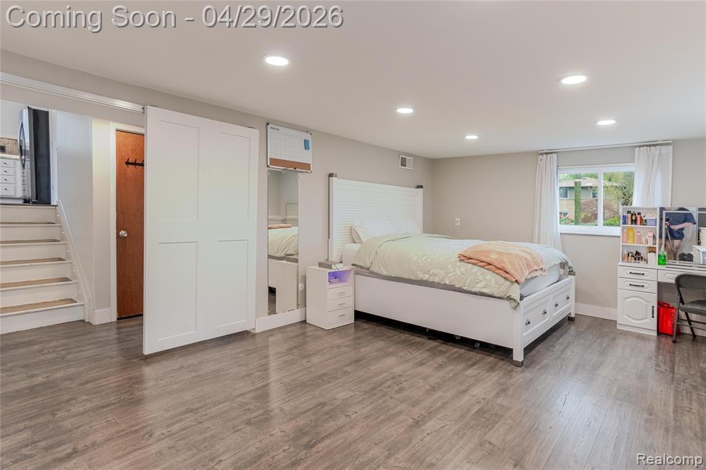 39832 Parklawn Drive, Sterling Heights, MI 48313 — Photo 29