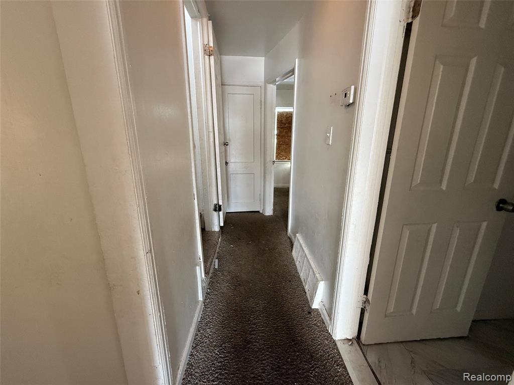 8864 Heyden Street, Detroit, MI 48228 — Photo 6