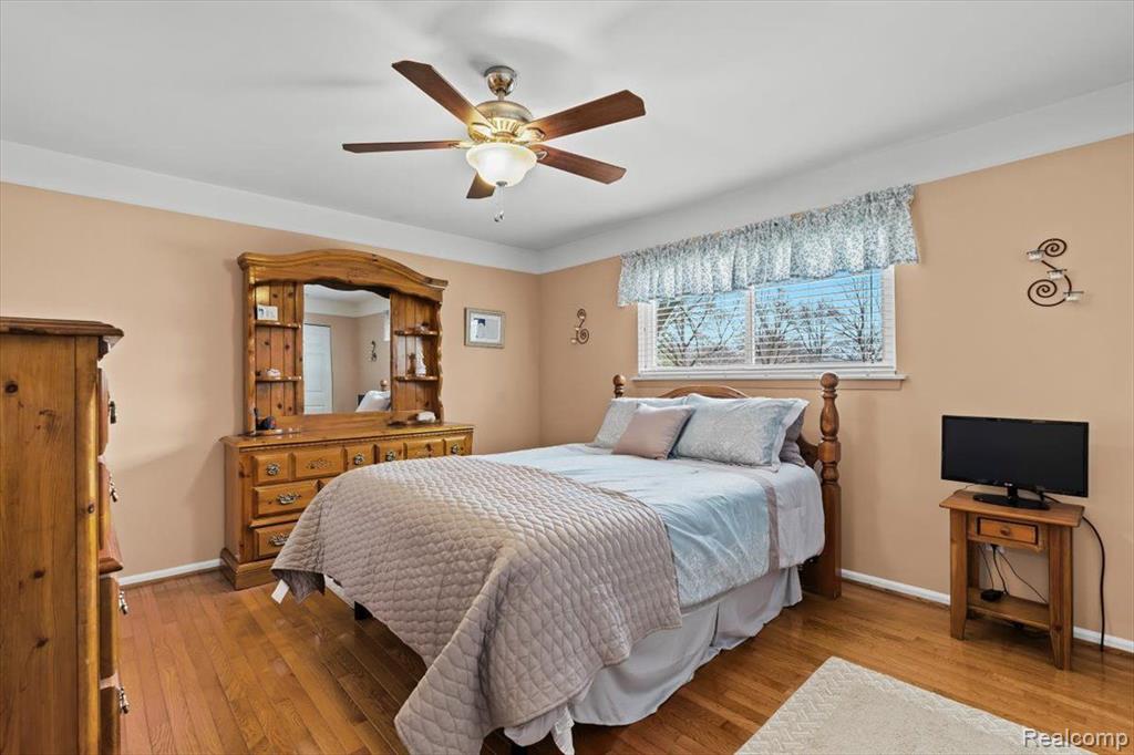 6544 POWDERHORN Drive, Canton, MI 48187 — Photo 18