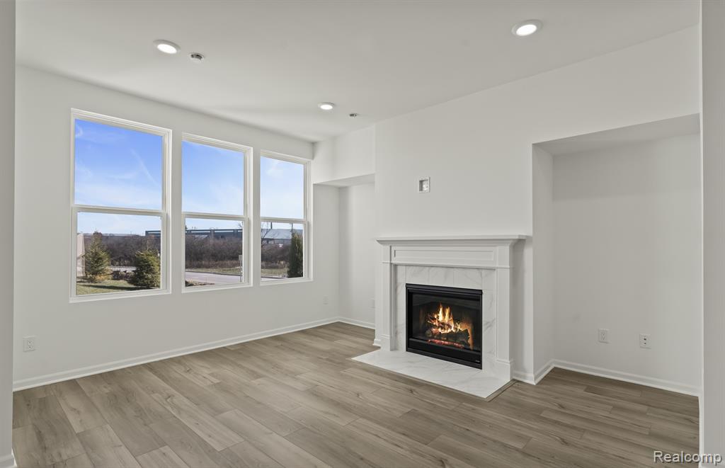 5570 East Spaniel Drive, Ann Arbor, MI 48108 — Photo 8