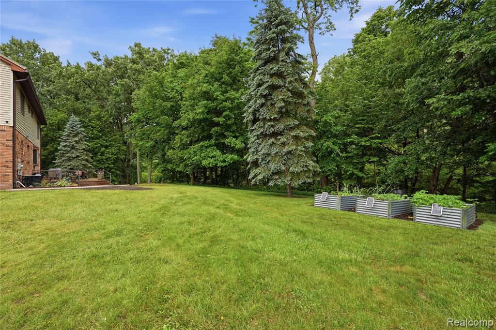 68345 Romeo Plank Road, Ray, MI — Photo 13