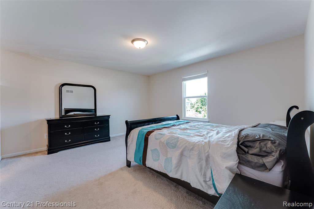 6776 Portsman Court, Canton, MI 48187 — Photo 79