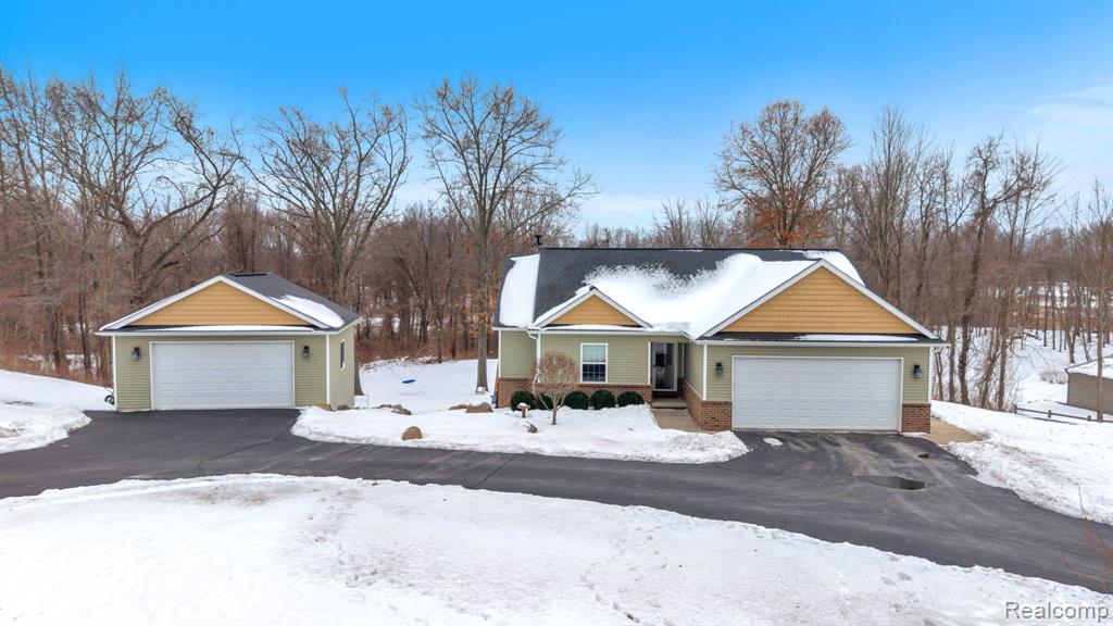 5291 Bella Drive, Highland, MI 48356 — Photo 55