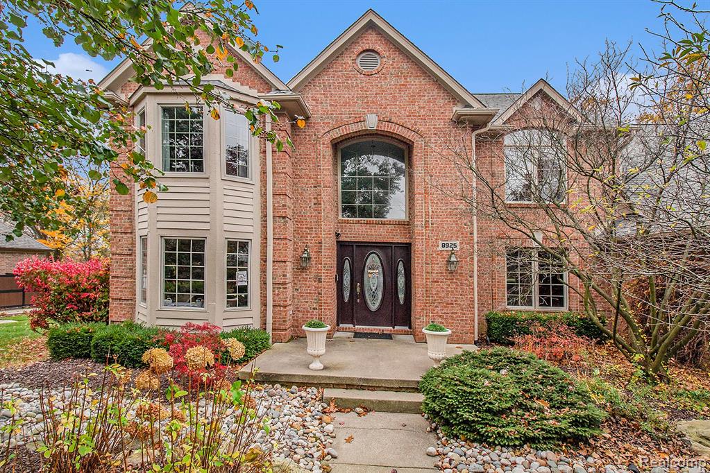 8925 Deerwood Road, Clarkston, MI 48348 — Photo 3