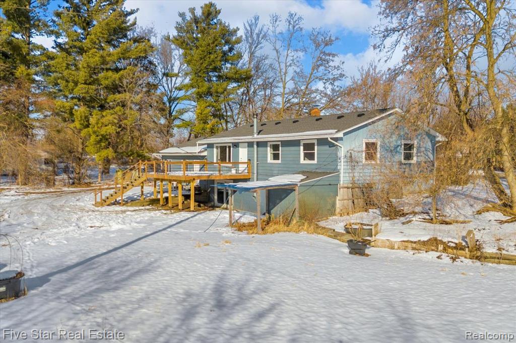 911 S Duck Lake Road, Milford, MI 48381 — Photo 5
