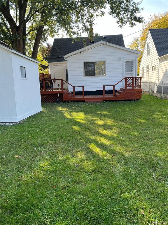 7535 STANDARD, Center Line, MI 48015 — Photo 35