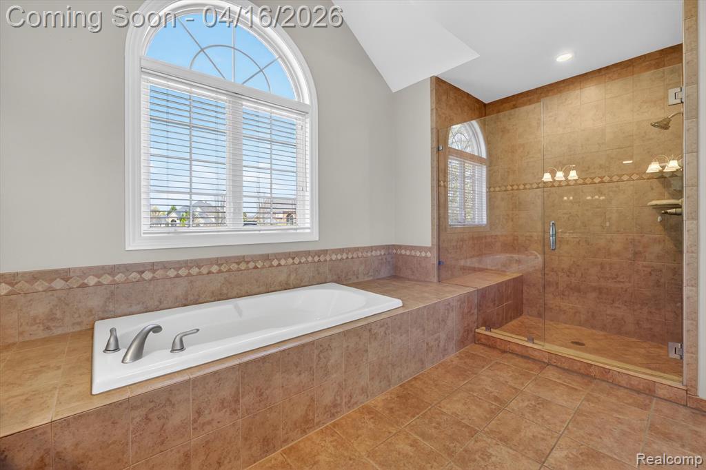 625 Southshore Drive, Oxford, MI 48371 — Photo 36