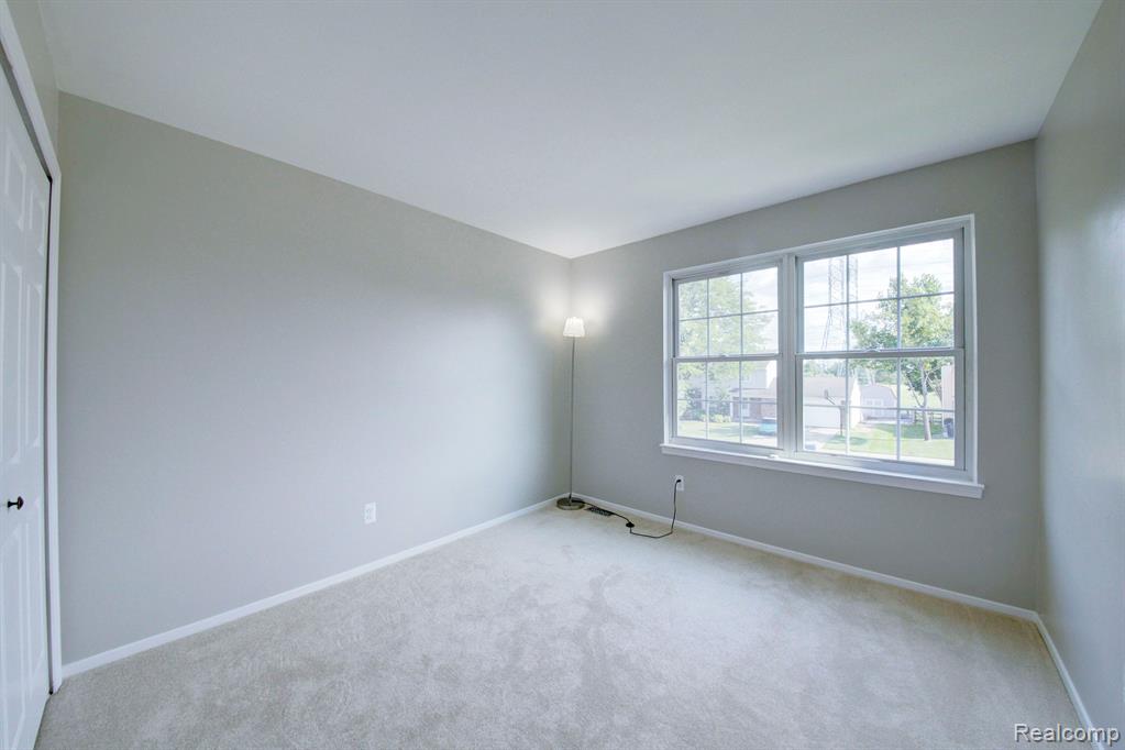 44914 FAIR OAKS Drive, Canton, MI 48187 — Photo 23