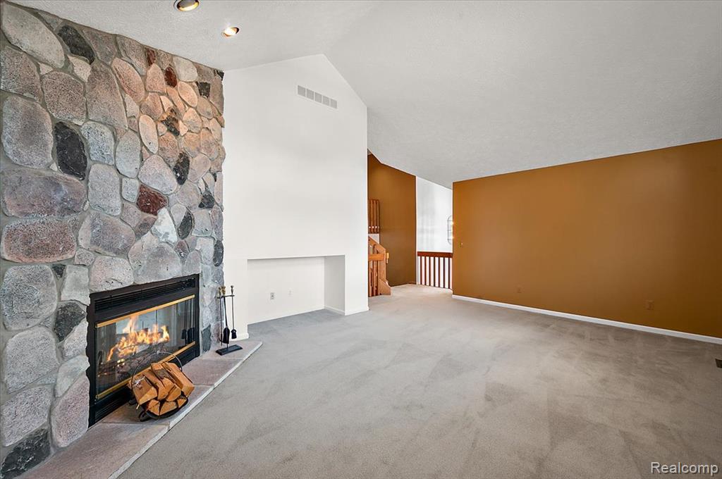 6583 RIDGEVIEW Drive, Clarkston, MI — Photo 31