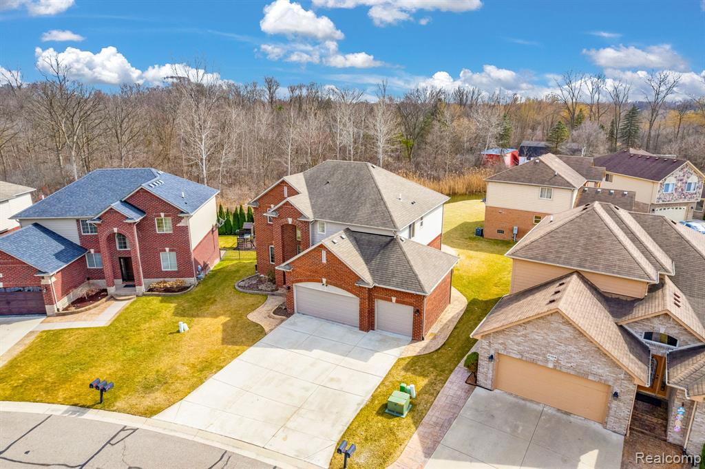4122 Hawks Nest Road, Utica, MI 48317 — Photo 4