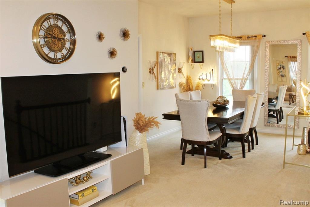45411 N Stonewood Road, Canton, MI 48187 — Photo 9