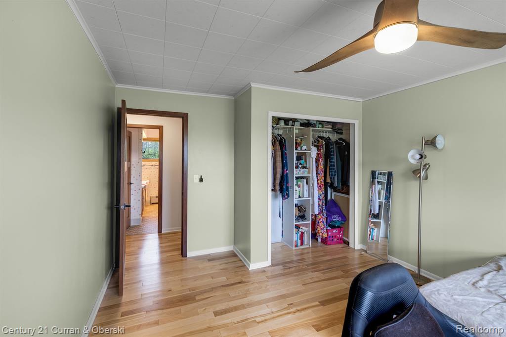 5590 VREELAND Road, Ann Arbor, MI 48105 — Photo 18