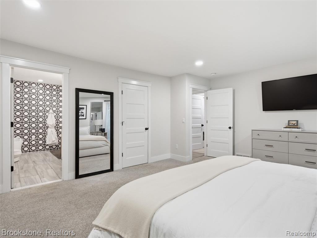 7450 Deerhill Drive, Clarkston, MI — Photo 27