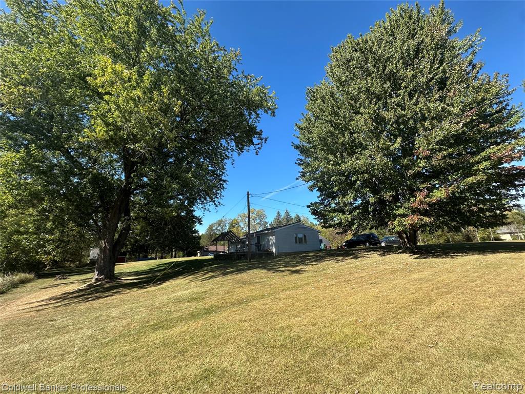4925 Lippincott Road, Lapeer, MI 48446 — Photo 8