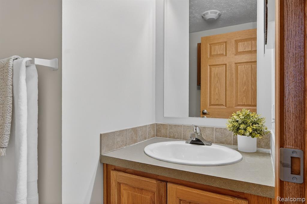 3453 Rhea Road, Ann Arbor, MI 48103 — Photo 27
