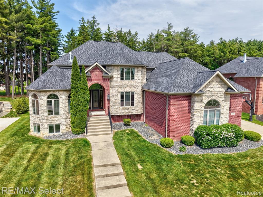 3334 Creekview Drive, Davison, MI 48423