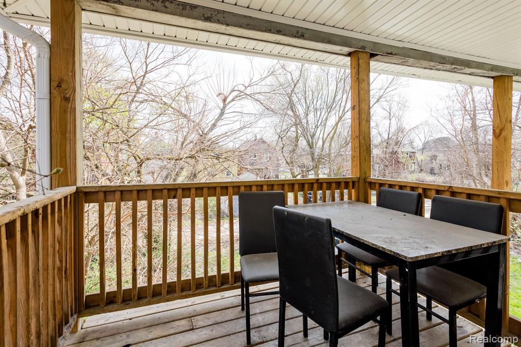 197 W BUENA VISTA Street, Highland Park, MI 48203 — Photo 13