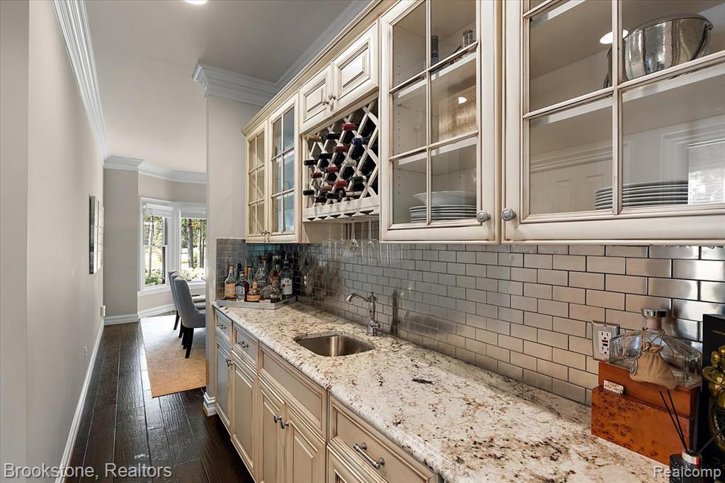34 Fern Drive, Leonard, MI 48367 — Photo 33
