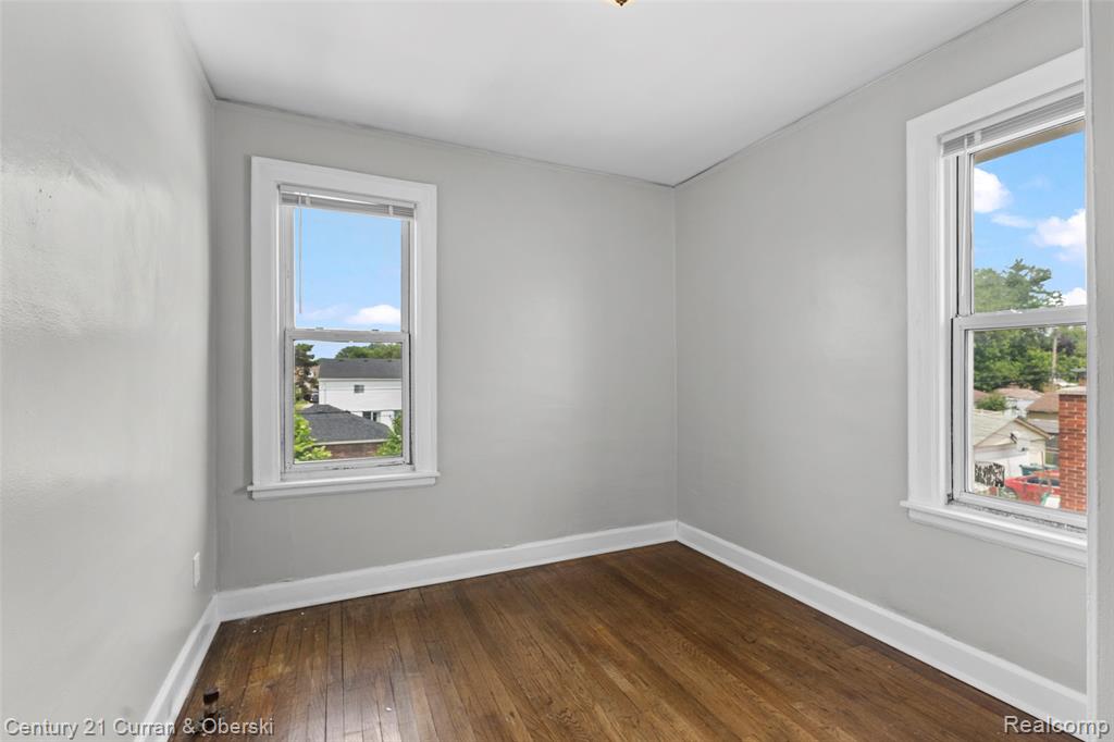 6037 Appoline Street, Dearborn, MI 48126 — Photo 8