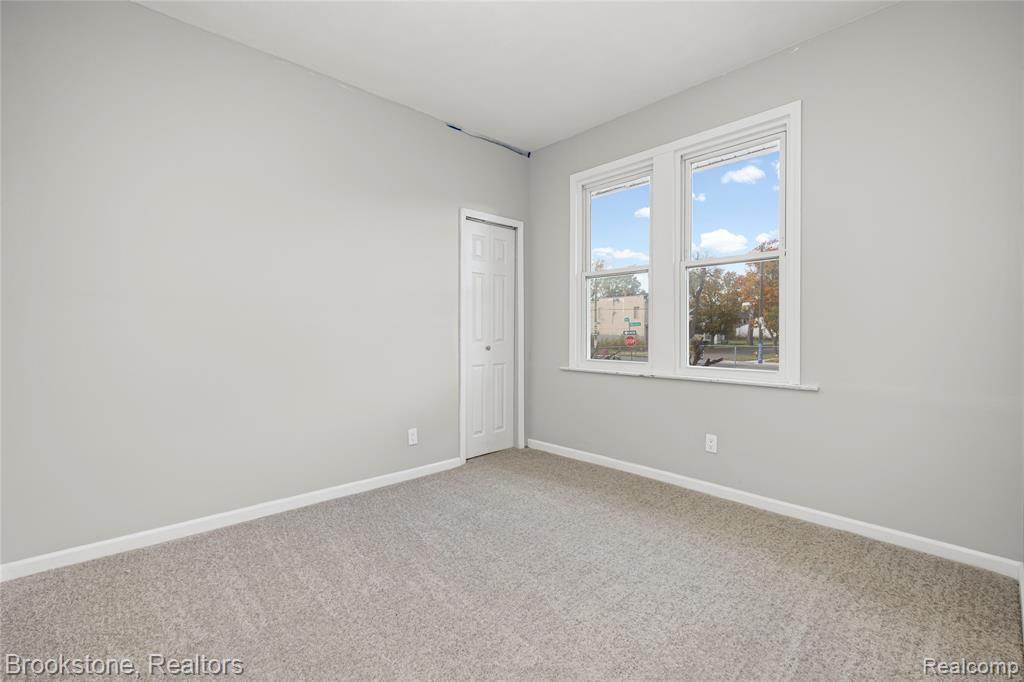 4888 Maxwell Street, Detroit, MI 48214 — Photo 21