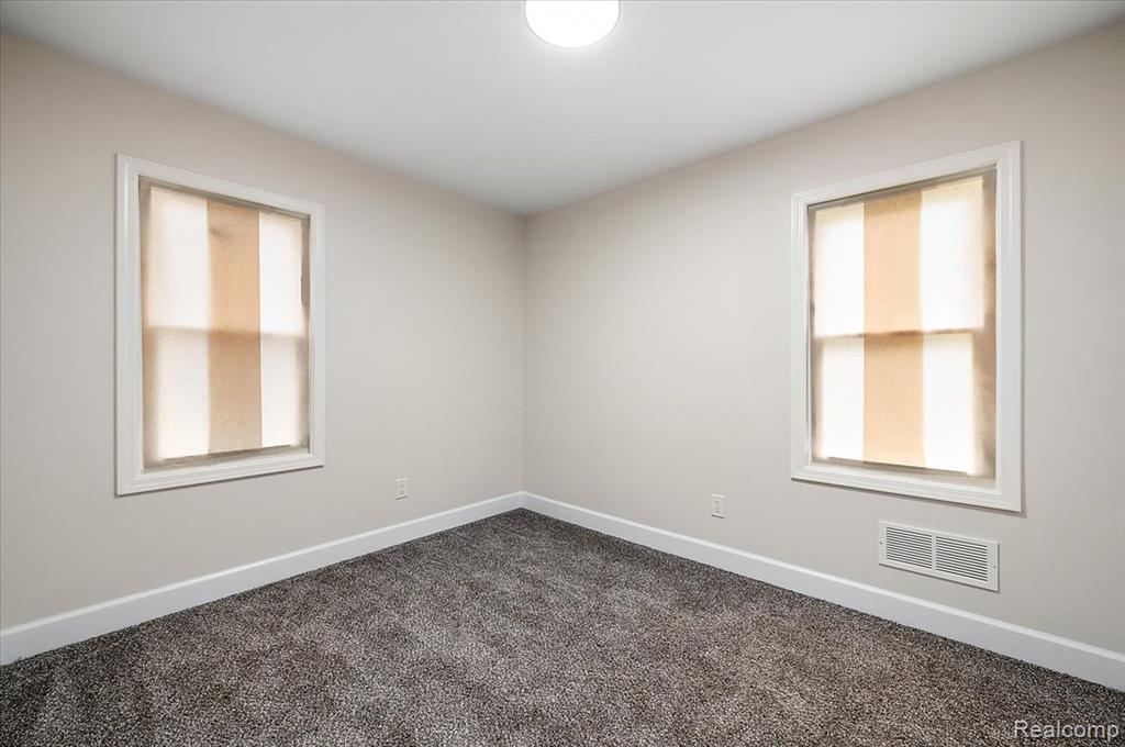 8404 Patton Street, Detroit, MI 48228 — Photo 29