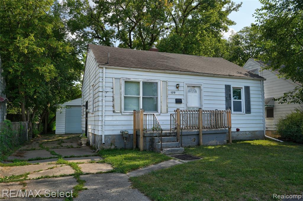 1519 Lincoln Avenue, Flint, MI 48507